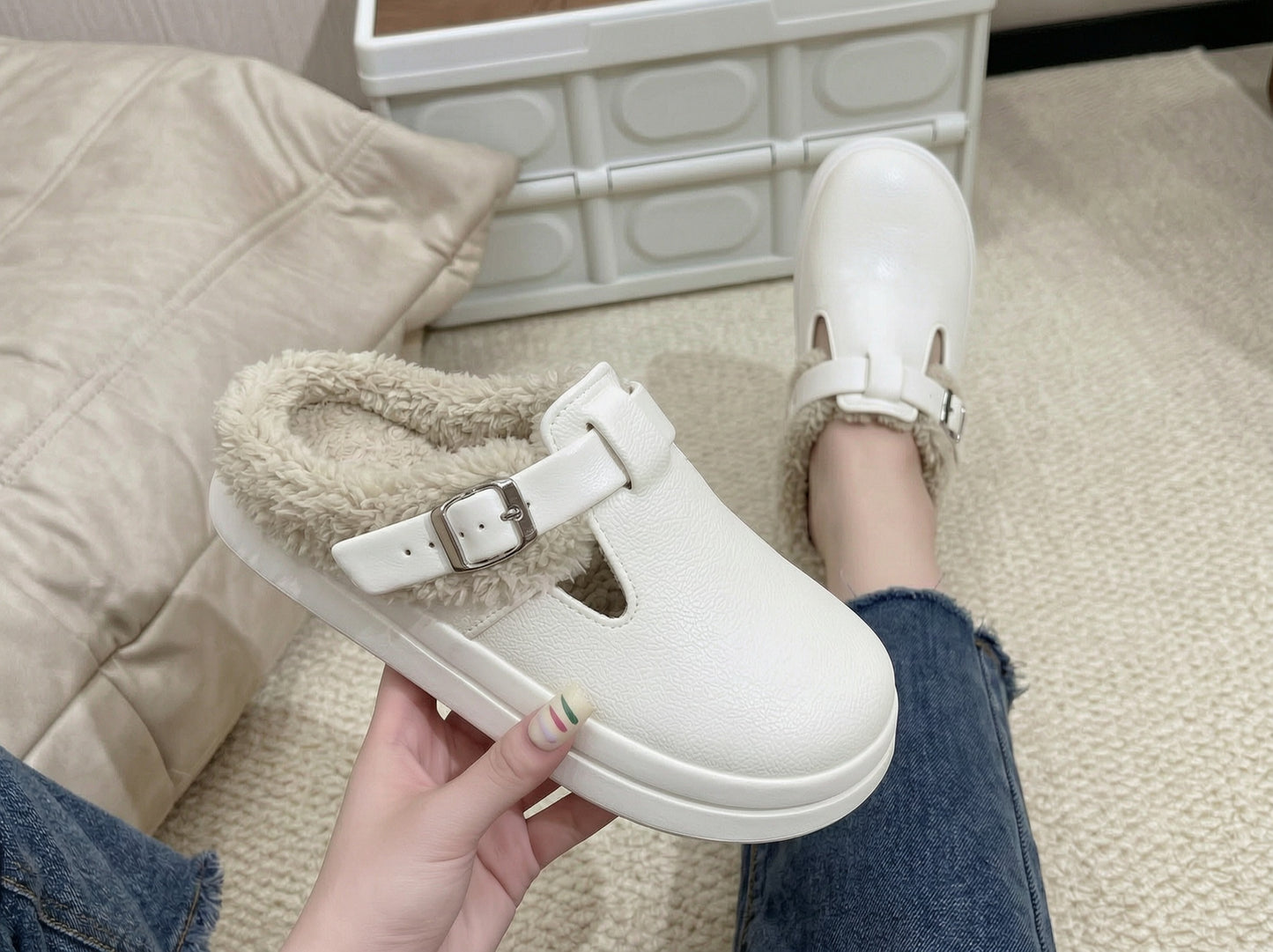 Luna Clogs